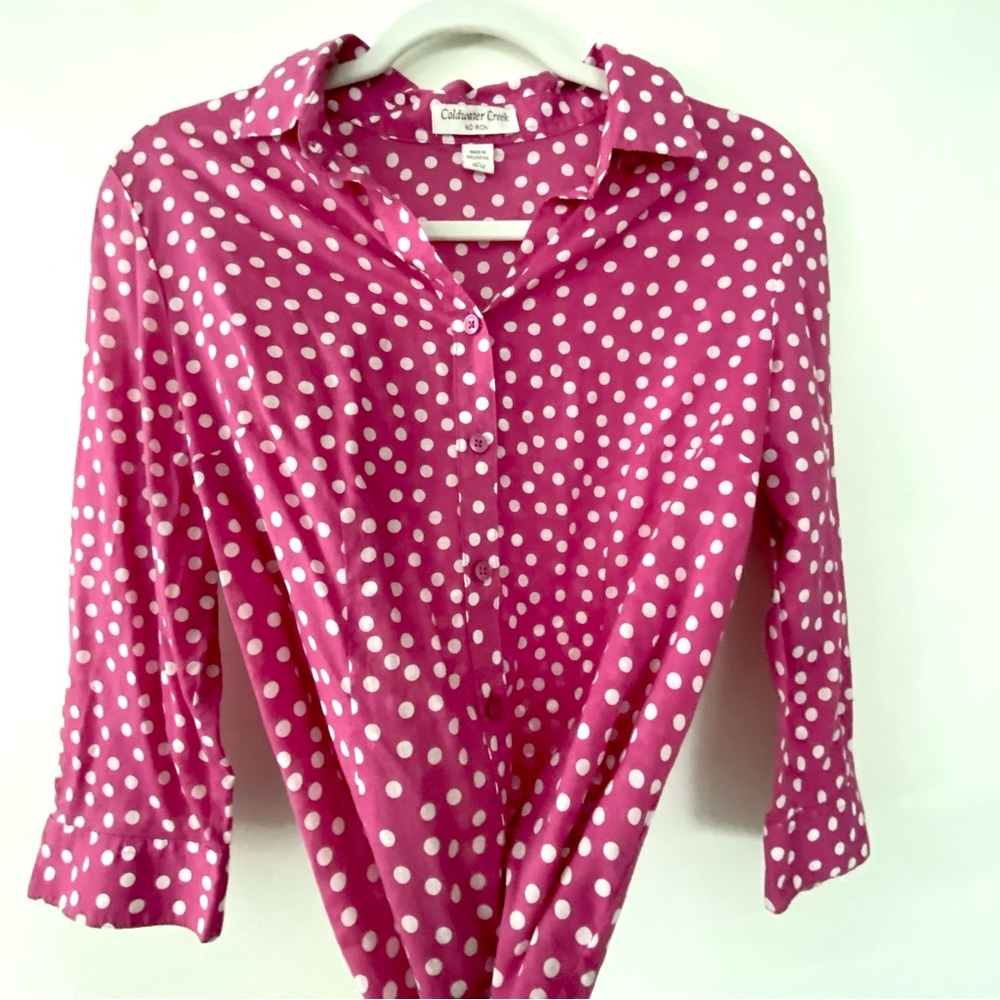 Coldwater Creek Pink Polka Dot Button Down Shirt Sizs M 100% Cotton